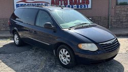 2005 Chrysler Town and Country Touring