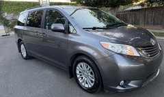 2017 Toyota Sienna XLE 7-Passenger Auto Access Se