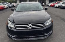 2014 Volkswagen Passat 1.8T S