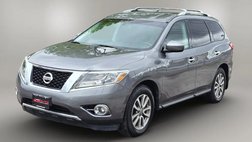 2016 Nissan Pathfinder SV