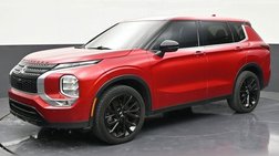 2023 Mitsubishi Outlander SE