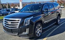2017 Cadillac Escalade ESV Luxury