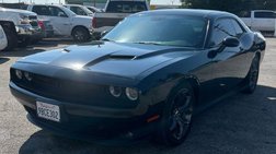 2017 Dodge Challenger SXT