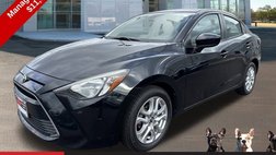 2017 Toyota Yaris iA Base