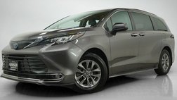 2023 Toyota Sienna XLE 7-Passenger