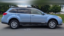 2010 Subaru Outback 2.5i Premium