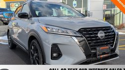 2022 Nissan Kicks SR