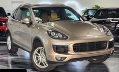 2016 Porsche Cayenne S E-Hybrid