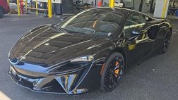 2023 McLaren Artura Base