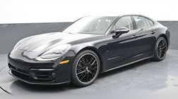 2022 Porsche Panamera 4