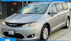 2017 Chrysler Pacifica Touring L FWD