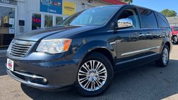2014 Chrysler Town and Country Touring-L