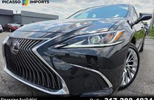 2021 Lexus ES 300h Luxury