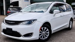 2017 Chrysler Pacifica Touring L FWD