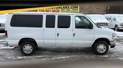 2011 Ford E-Series E-350 XL Super Duty Passenger Van