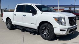 2021 Nissan Titan SV
