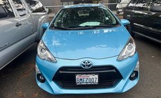 2016 Toyota Prius c Four