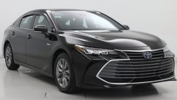 2020 Toyota Avalon Hybrid XLE