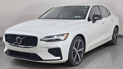 2023 Volvo S60 Recharge T8 Plus Dark Theme