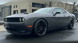 2017 Dodge Challenger SXT Plus