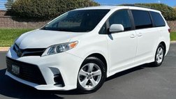 2019 Toyota Sienna LE 8-Passenger