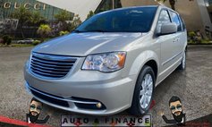 2015 Chrysler Town and Country Touring