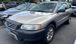2005 Volvo XC70 Base