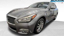 2016 Infiniti Q70 3.7