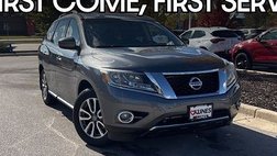2015 Nissan Pathfinder SV