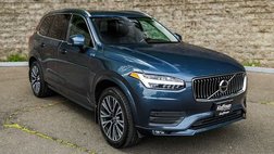 2021 Volvo XC90 T6 Momentum 7-Passenger