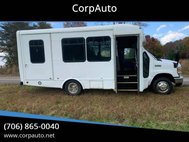 2017 Ford E-Series E-350 SD