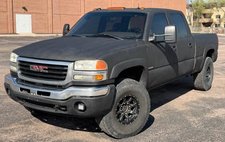 2004 GMC Sierra 2500HD Work Truck Crew Cab Long Bed 4WD