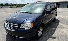 2014 Chrysler Town and Country Touring