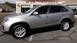 2014 Kia Sorento LX