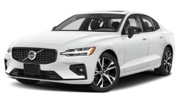 2023 Volvo S60 B5 Core Dark Theme