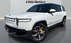 2023 Rivian R1S Adventure