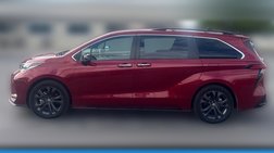 2022 Toyota Sienna XSE 7-Passenger
