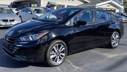 2023 Nissan Versa SV