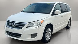 2012 Volkswagen Routan SE