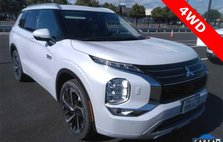 2024 Mitsubishi Outlander PHEV SEL
