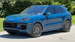 2025 Porsche Cayenne GTS