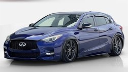 2017 Infiniti QX30 Sport