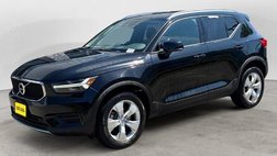 2022 Volvo XC40 T5 Momentum