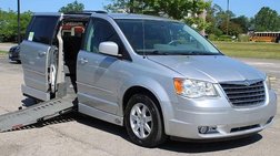 2010 Chrysler Town and Country Touring