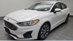 2020 Ford Fusion SE