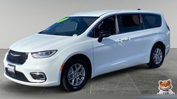 2024 Chrysler Pacifica Touring
