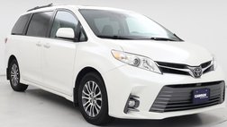 2018 Toyota Sienna XLE