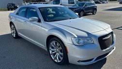 2020 Chrysler 300 Touring