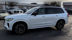 2026 Volvo XC90 T8 Ultra Dark 7P