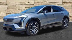 2025 Cadillac OPTIQ Sport 2